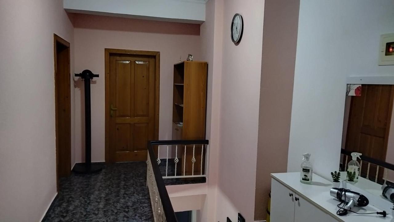 New Apartament Pogradec Buitenkant foto